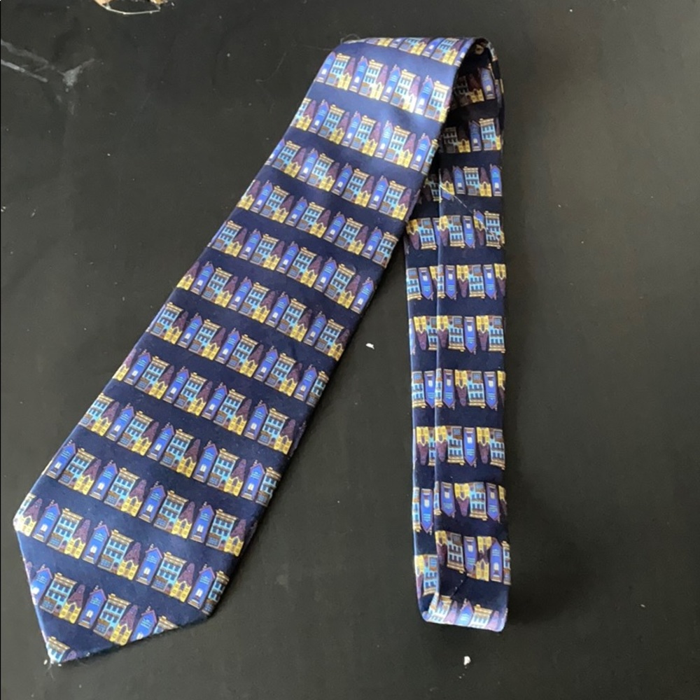 Tie